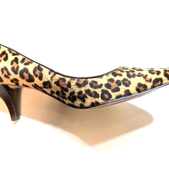🐆Bandolino Leopard Calf Hair Pump- Size 7M. A classic shoe. - Picture 9 of 14